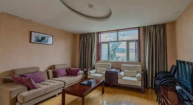 Люкс Deluxe Kaiyue Hotel