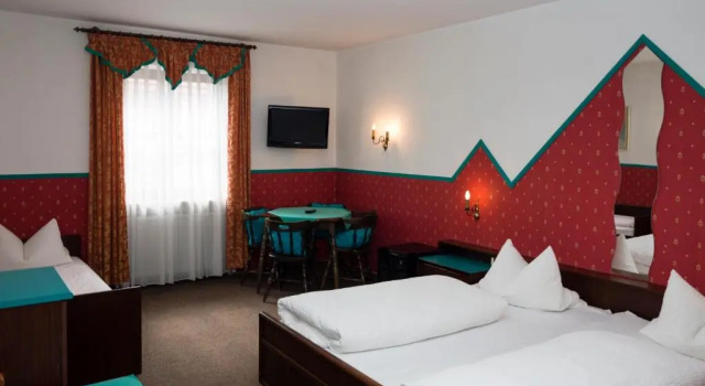 Трёхместный номер Standard Hotel-Gasthof Zur Post