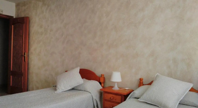 Коттедж с 4 комнатами Casa Rural la Muralla
