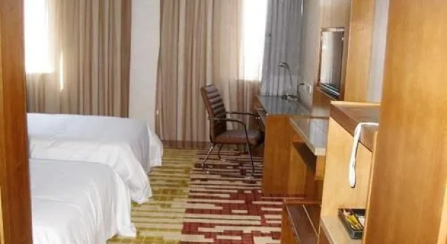 Jingcheng International Hotel, Rezerwuj Hotel Dongsanqi Pekin
