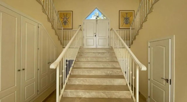 Вилла Villa Olga MARBELLA- GOLDEN MILE -Breathtaking SEA VIEW- PRIVATE POOL