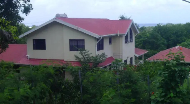 Villa Douglas On The Park, Rezervați Vilă Vile în Gros Islet, Vilă