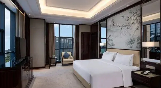 Люкс Premier Wyndham Grand Tongren Downtown Hotel
