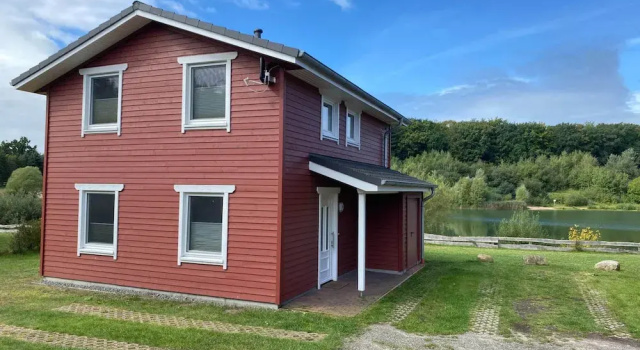 Коттедж Ferienhaus in Seenhhe in Hechthausen