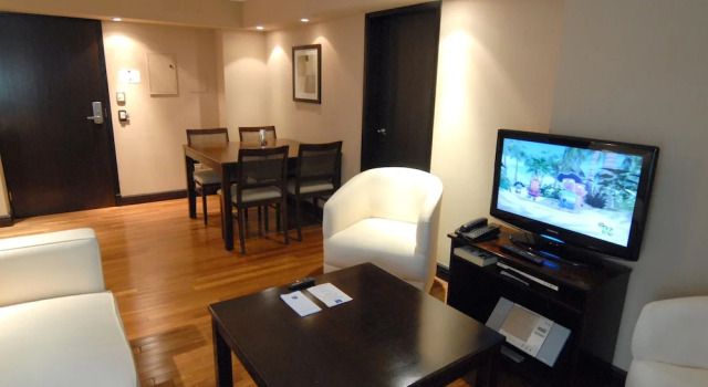Трёхместный номер Standard Premium Tower Suites Mendoza