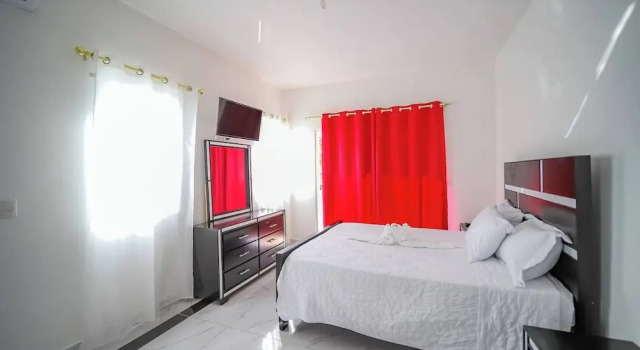 8br Private Villa In Sosúa - 2 Mins From Nightlife