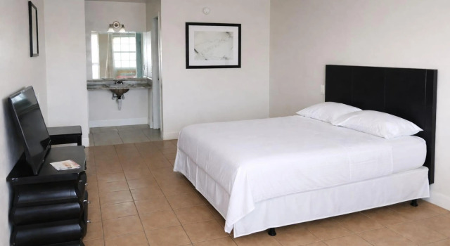 Siesta Motor Inn Kissimmee Near Disney World, Забронировать Отель Отели и гостиницы Киссимми, рядом с Kissimmee Go-Karts, Отель
