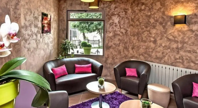 Logis Hotel des Voyageurs, Rezervasyon Otel Lozère otoparklı oteller, Otopark