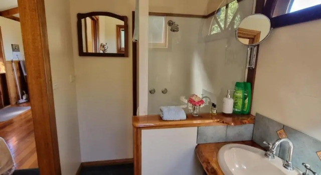 Коттедж c 1 комнатой Eastern Reef Cottages