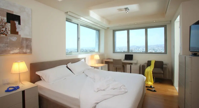 2 Bedrooms Suite with balcony and with sea view Olympic Residence Deluxe Apartments