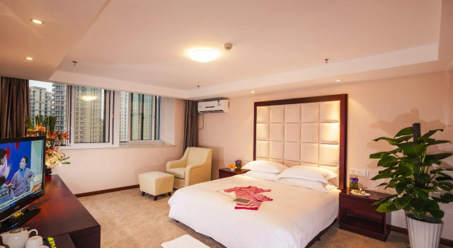 Huachen Impression Hotel, Забронировать Отель Отели Шанчэн 4 звезды, 4*