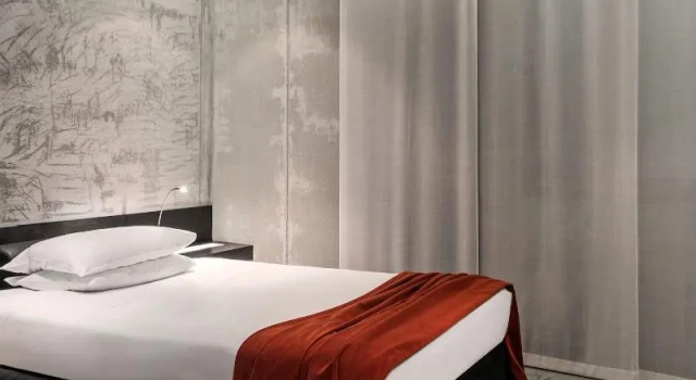 Одноместный номер Standard STRAF Hotel&bar
