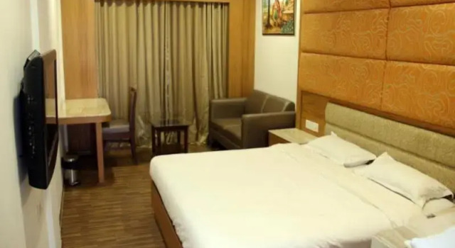 Lords Eco Inn, Gandhidham, Buchen Sie Hotel Gandhidham Gujarat