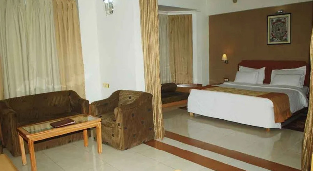 Dee Marks Airport Hotel & Resorts, Забронировать Отель Отели Нью-Дели с завтраком, Завтраки