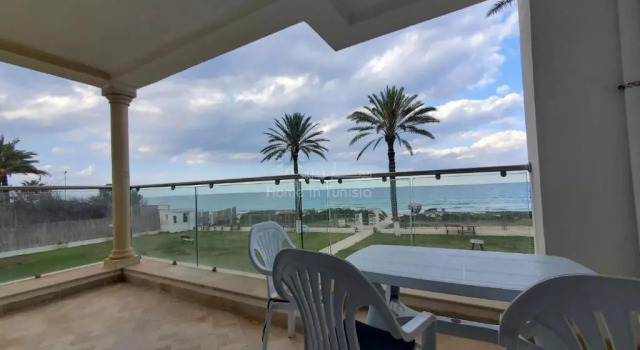 Grand appartement a residence nadine, Rezerwuj Apartament Hotele w Susa z parkingiem, Parking