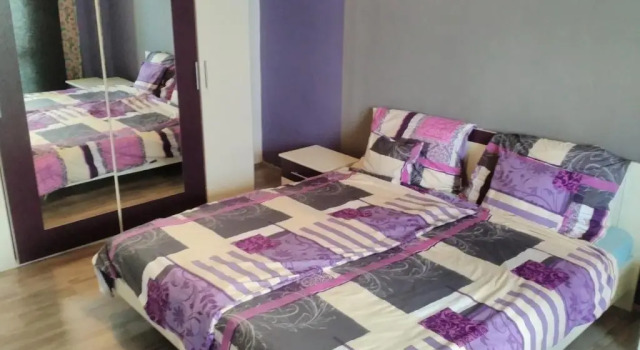 Апартаменты Authentic Holiday Home with Garden near Trutnov