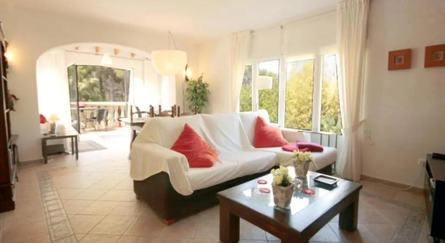 Villa- Amaya in Panorama