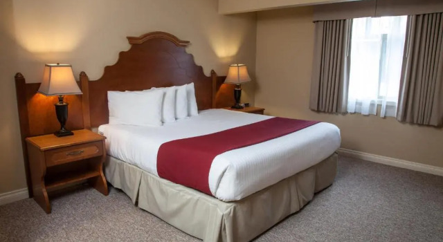 Люкс Northwinds Hotel Revelstoke