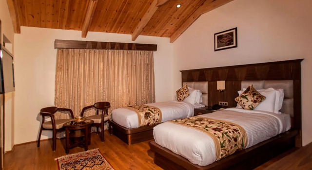 Номер Superior Lemon Tree Hotel Srinagar