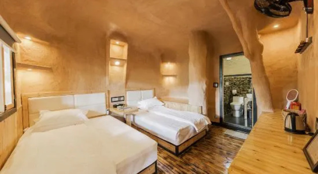 Трёхместный семейный люкс Jiuzhou Yizhan Resort (Yingde Tianmengou)
