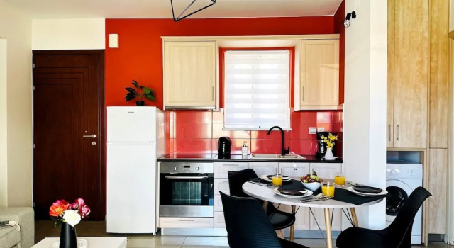 Апартаменты c 1 комнатой с балконом Cozy Snuggle- 2min To Beach, 6min Walk To Old Town