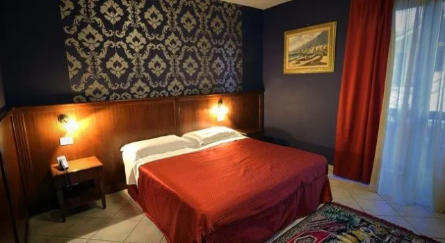 Hotel Oasis, Buchen Sie Hotel Cherasco Langhe