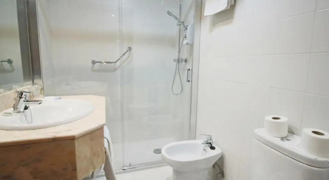 Двухместный номер Standard Hotel Santillana