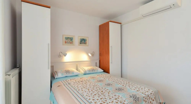 Apartment 38