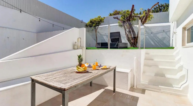 Апартаменты Brand New! 3-bedroom Apartment with Private Sunny Patio in Cacilhas!