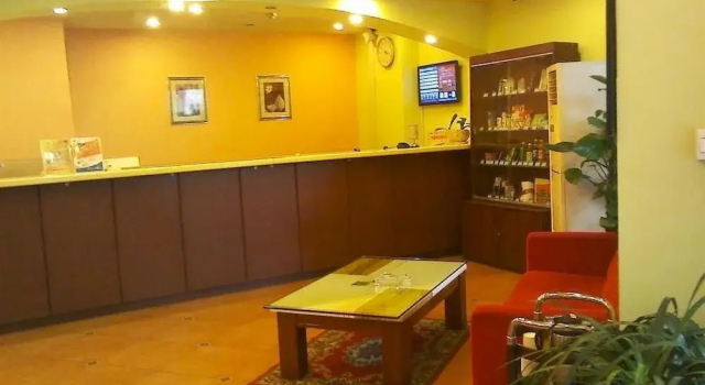Home Inn Tongling Jieshe Road Tianjing Lake, Prenota Hotel Tongling Anhui
