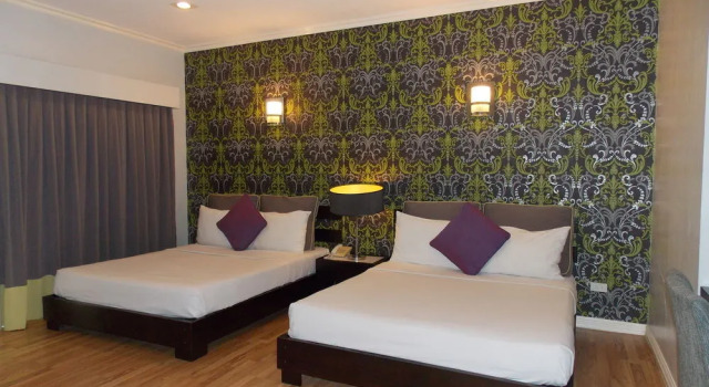 Adhara Resort and Spa, Rezerwuj Ośrodek wypoczynkowy Hotele w Municipality of Oton z basenem, Basen