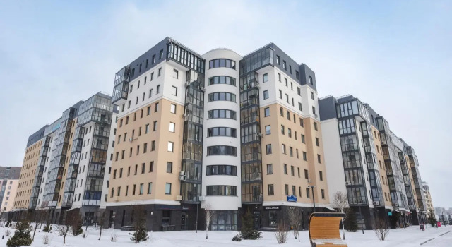 Five stars for Peter Lomako 10, Reserva ahora Apartamento Hoteles en Krasnoyarsk con aparcamiento, Aparcamiento