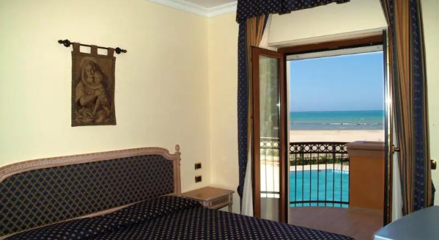 Двухместный номер Superior с балконом Hotel Villa Romana