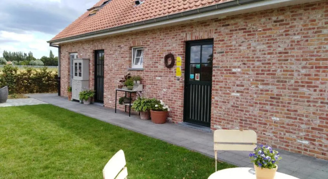 t Hooghe Licht Bed & Breakfast, Prenota Bed & breakfast Hotel a Westhoek con piscina, Piscina