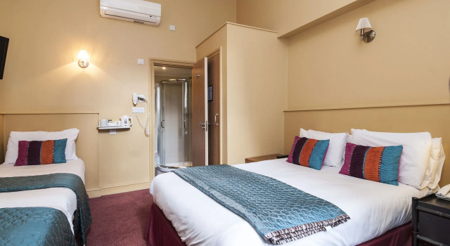 Rose Park Hotel
