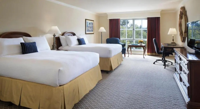 Четырёхместный номер Standard Lafayette Park Hotel & Spa