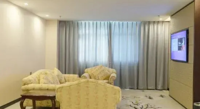 Jiangxi Bailu Hotel