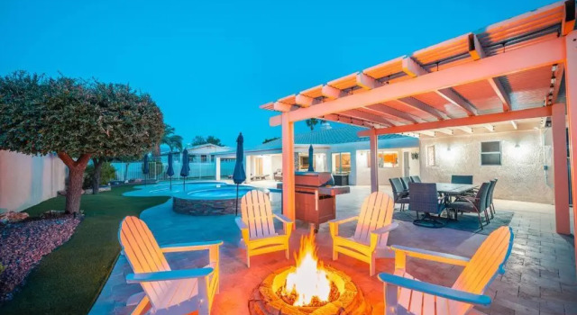 Коттедж New! Lake Havasu Oasis w/ Custom Pool & Spa-