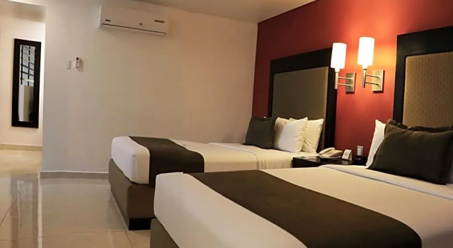 Номер Deluxe Hotel & Suites PF