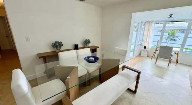 Beautiful 3 2 Home in Pompano Beach - Close to Beach, Rezerwuj Dom wakacyjny Hotele w Broward County z parkingiem, Parking