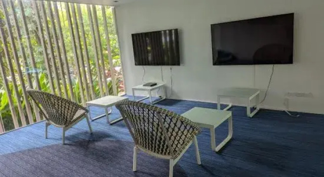 Chic Cozy Studio at Tambuli Residences Ocean View by Dominik Studio with Pool Balcony in Mactan, Book Hotel Hotels in Cebu with a Pool, Swimming Pool