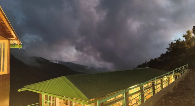 LaSerene The Cottage, Rezervovat Rekreační dům Nainital Uttarakhand