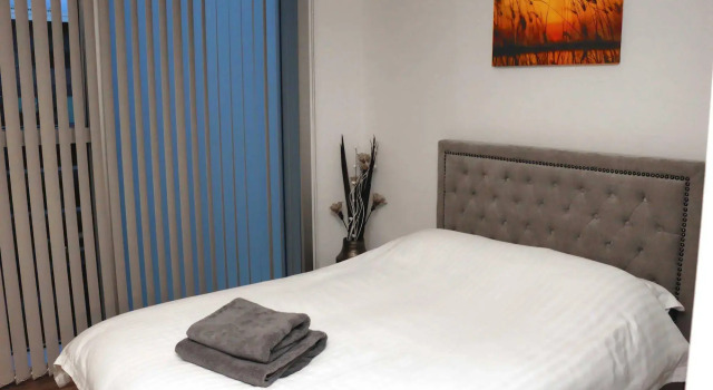 Luxury Apartments Milton Keynes, Varaa Huoneisto Asunnot kohteessa Merseyside, Huoneisto