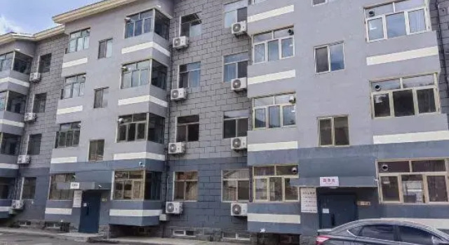 Beijing Qingjianshan Homestay, Book Hotel Hoteller i Beijing Province med parkering, Parkering