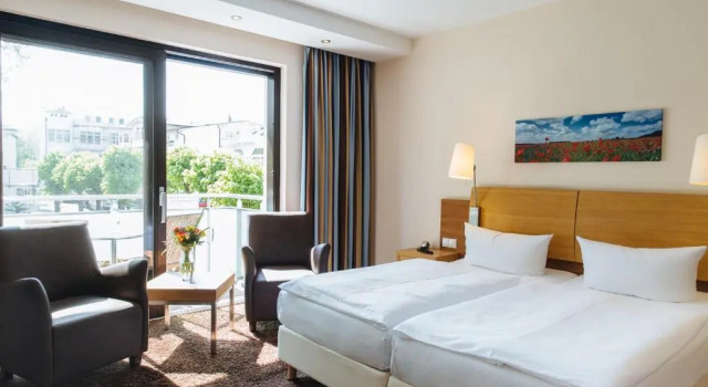 Двухместный номер Standard с частичным видом на море Strandhotel Binz