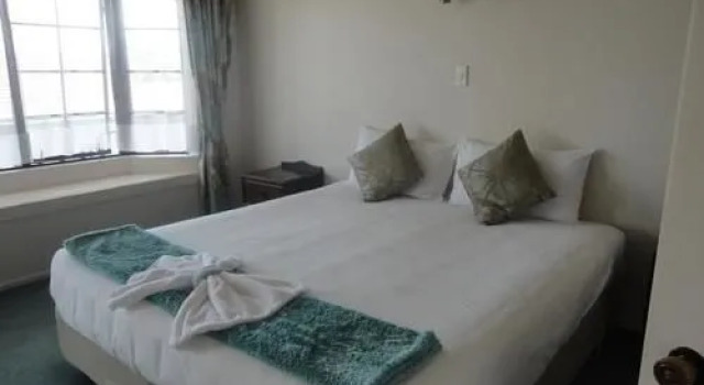 Beachcomber Motel, Rezerwuj Motel Hotele w Auckland Region ze śniadaniem, Śniadanie