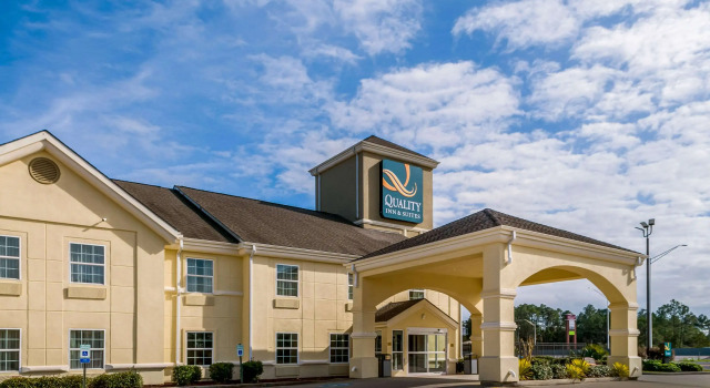 Quality Inn & Suites Slidell