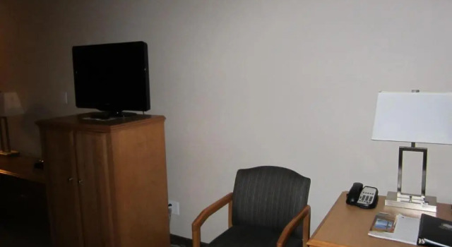 Люкс Executive c 1 комнатой Woodlands Inn & Suites