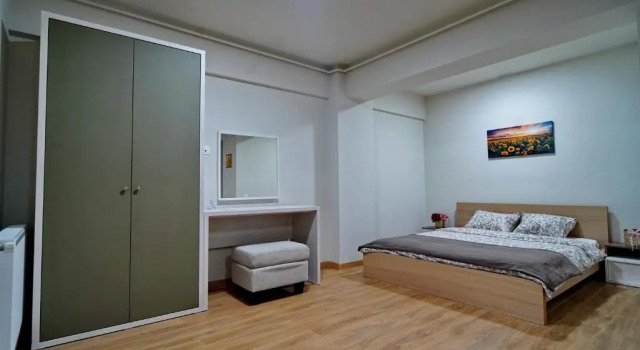 Green Studio, Забронировать Апартаменты/квартира Отели Арджеш с парковкой, Парковка