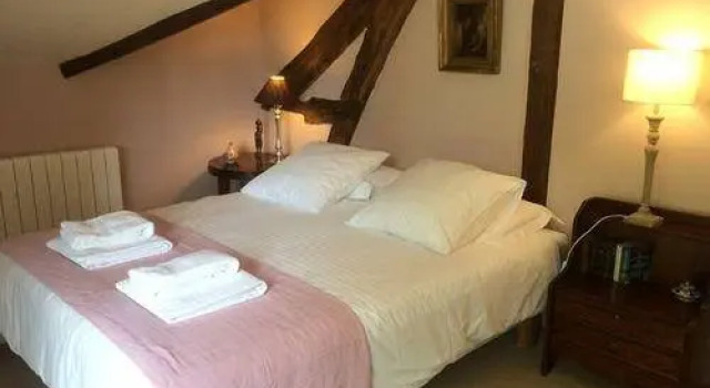 B&B Château de Saint Léger, Забронировать Отель «постель и завтрак»  